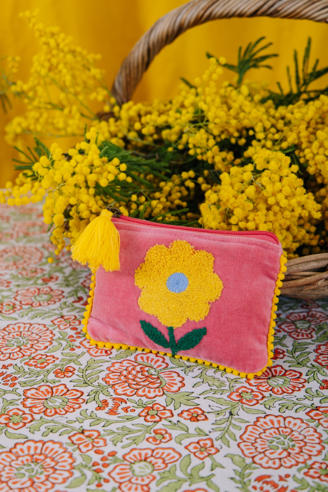Velvet Single Flower Pouch - Pink & Yellow