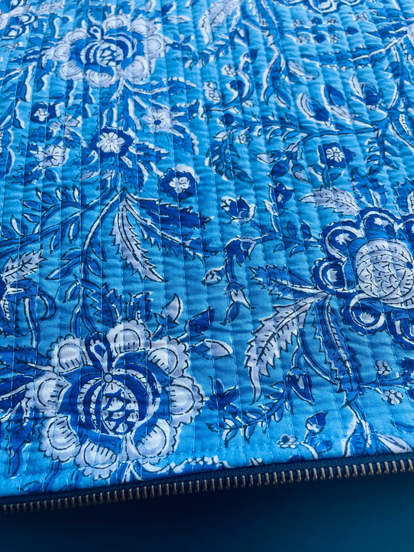 Laptop/iPad Case - Blue Floral