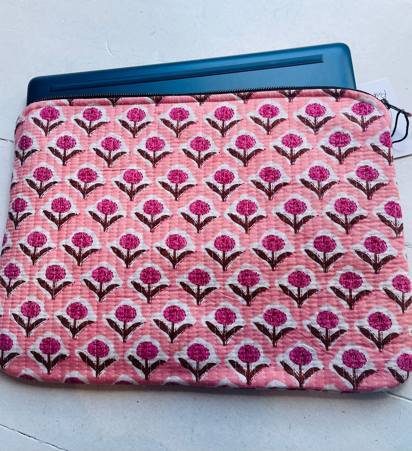 Laptop/iPad Case - Pink Thistle