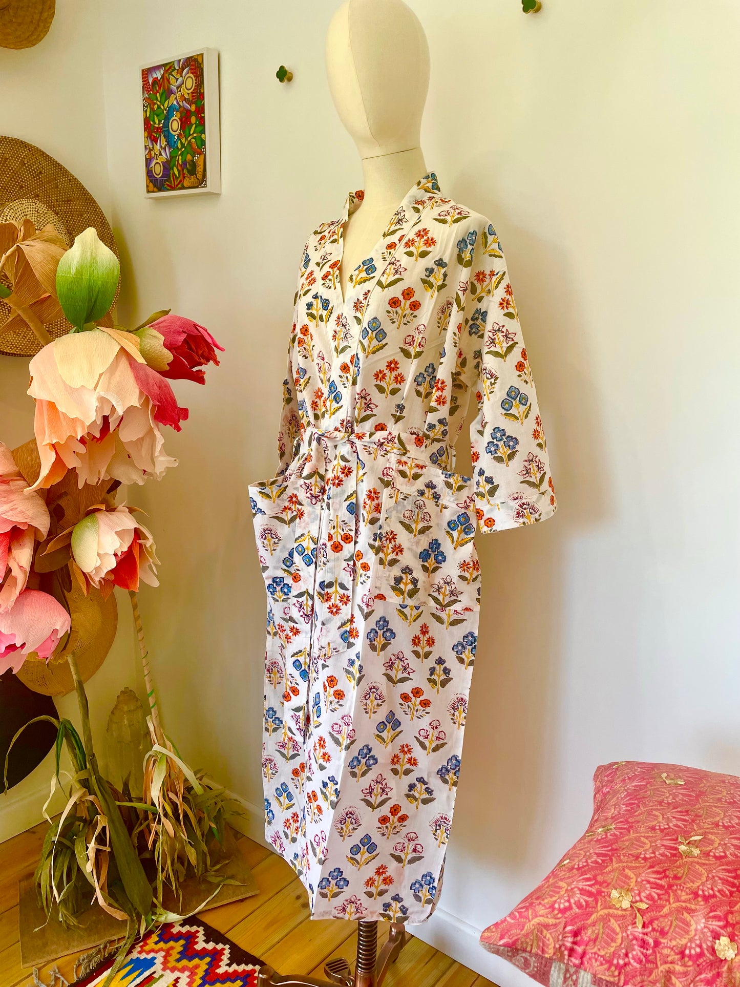 Dressing Gown/Robe - White Flower