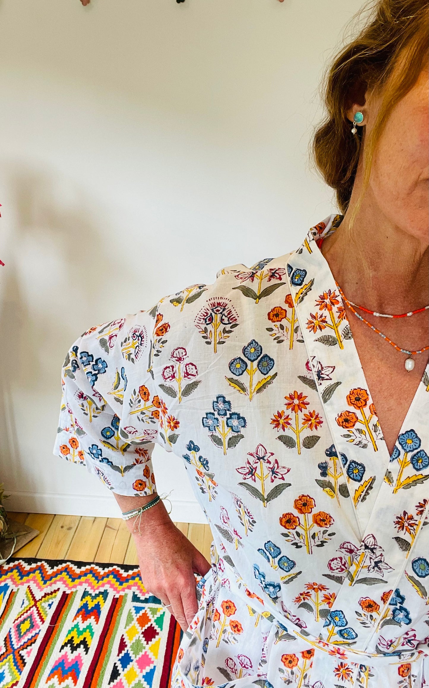 Dressing Gown/Robe - White Flower