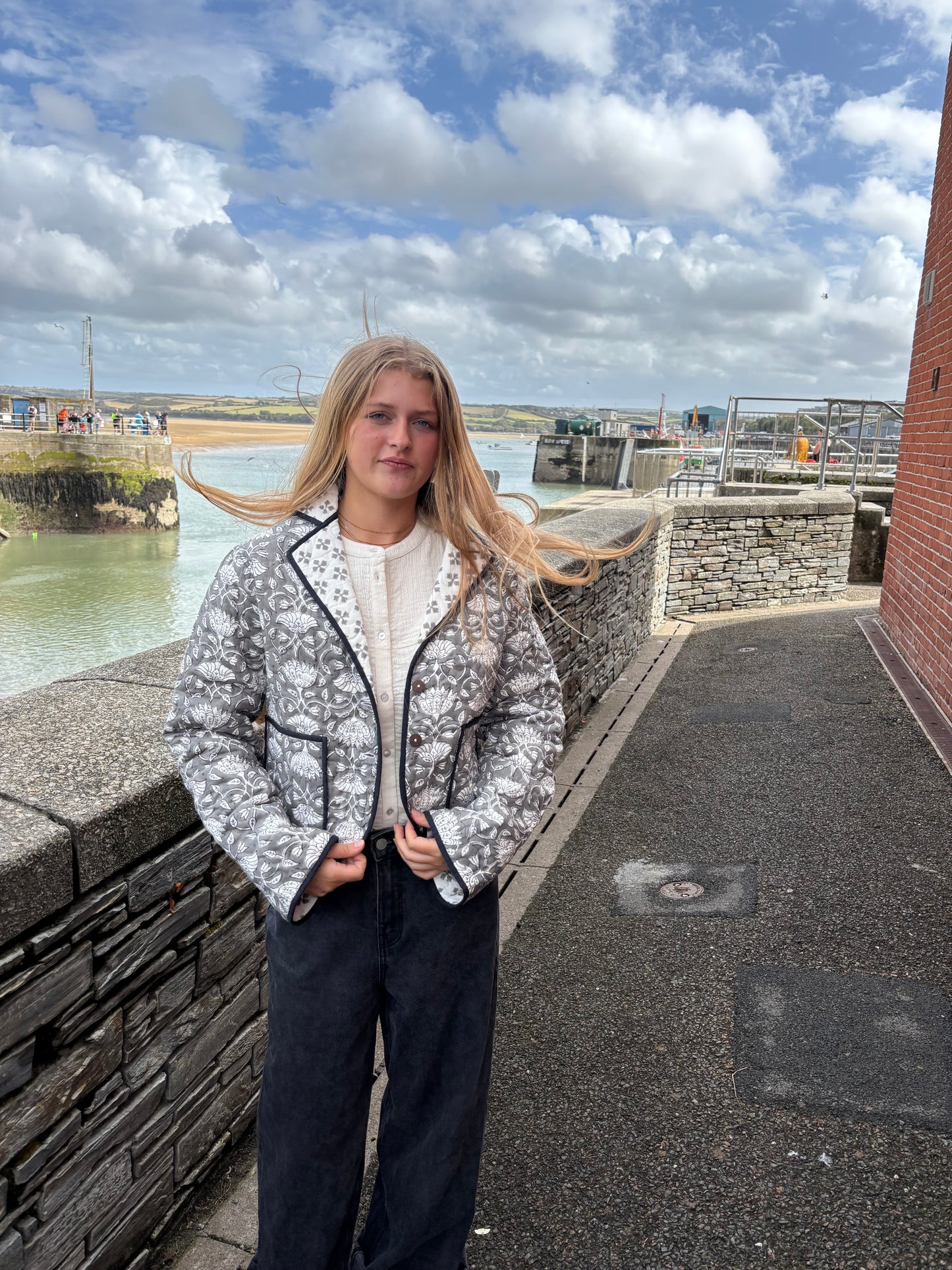 Sample Quilted Jacket - Grey Flower