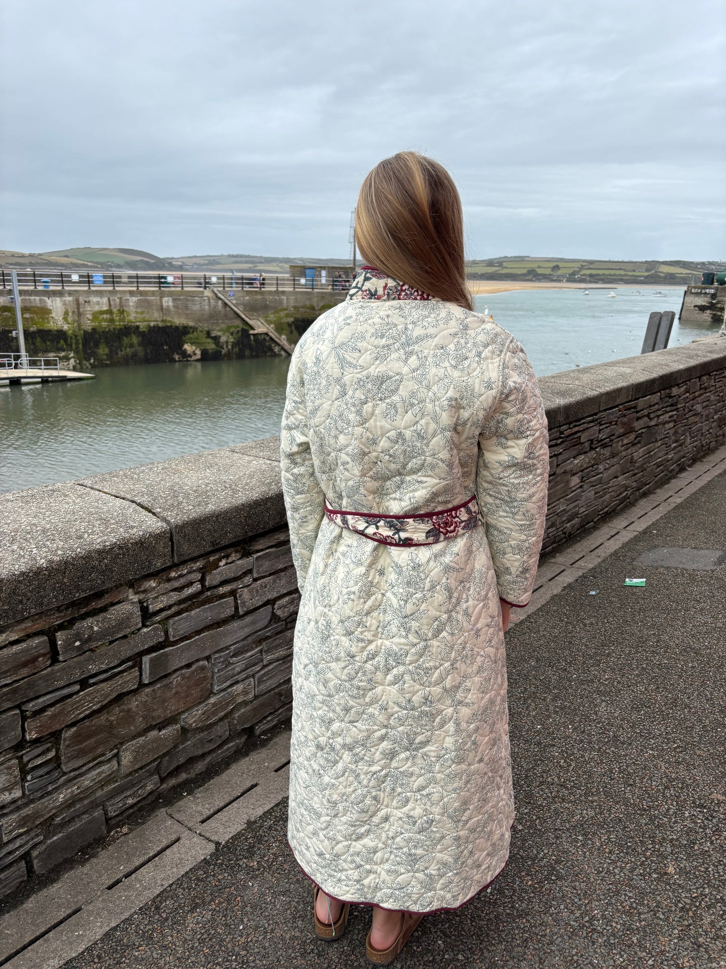 Sample Reversible Quilted Dressing Gown - Floral