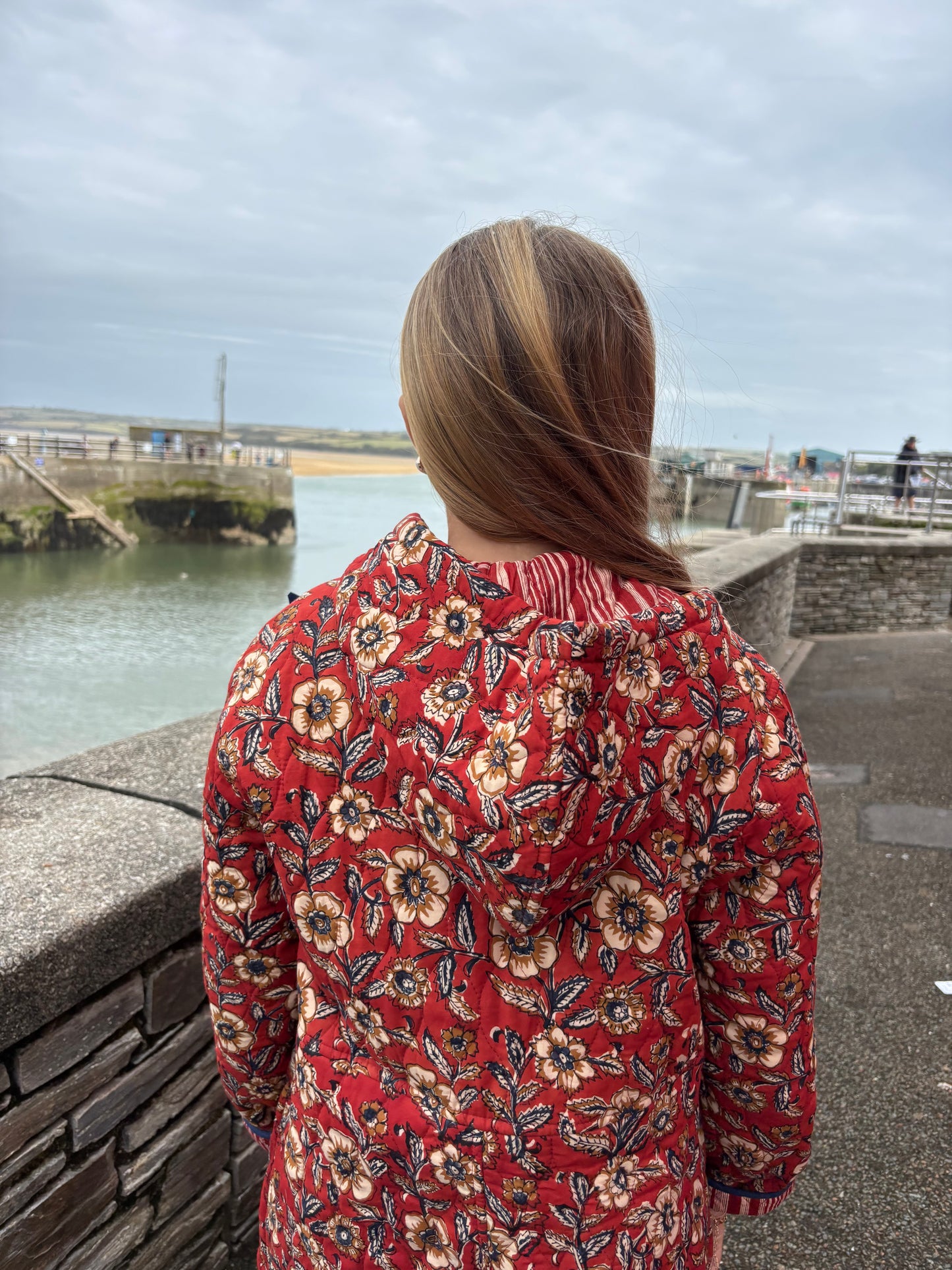 Sample Reversible Quilted Hooded Dressing Gown - Catarina
