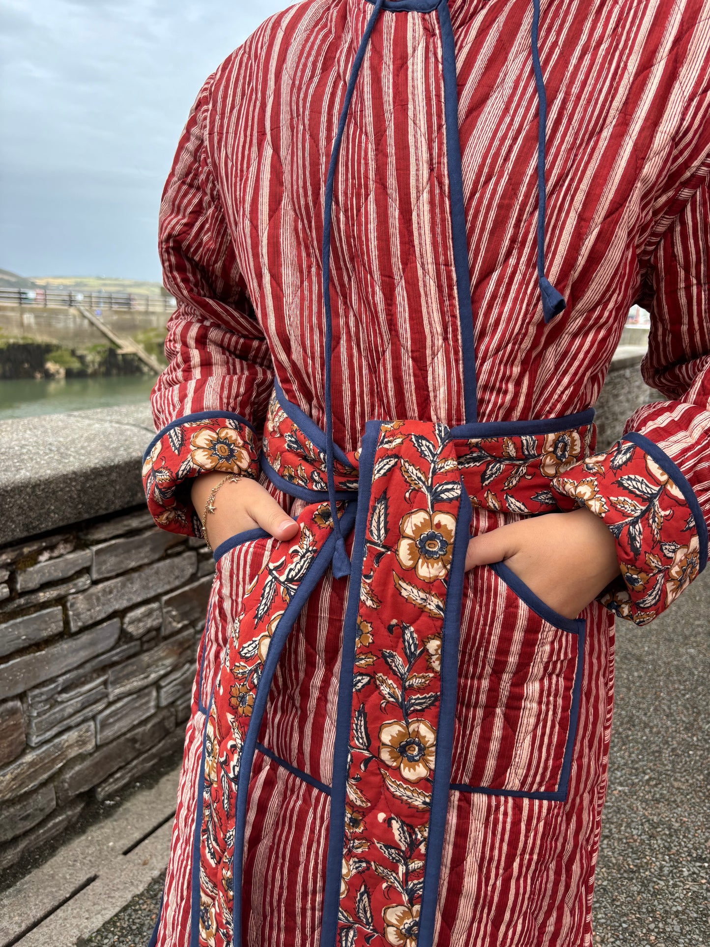Sample Reversible Quilted Hooded Dressing Gown - Catarina