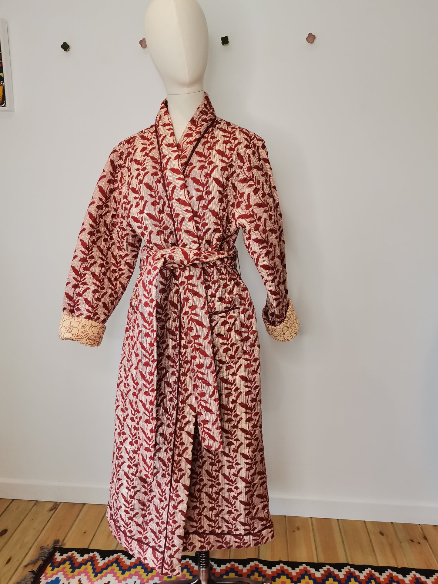 Reversible Quilted Dressing Gown Sample - Leaf
