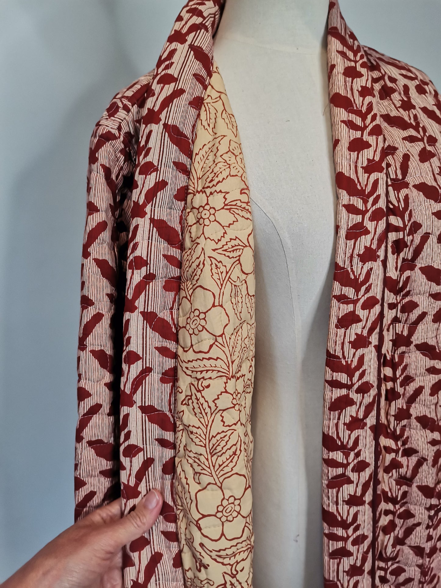 Reversible Quilted Dressing Gown Sample - Leaf