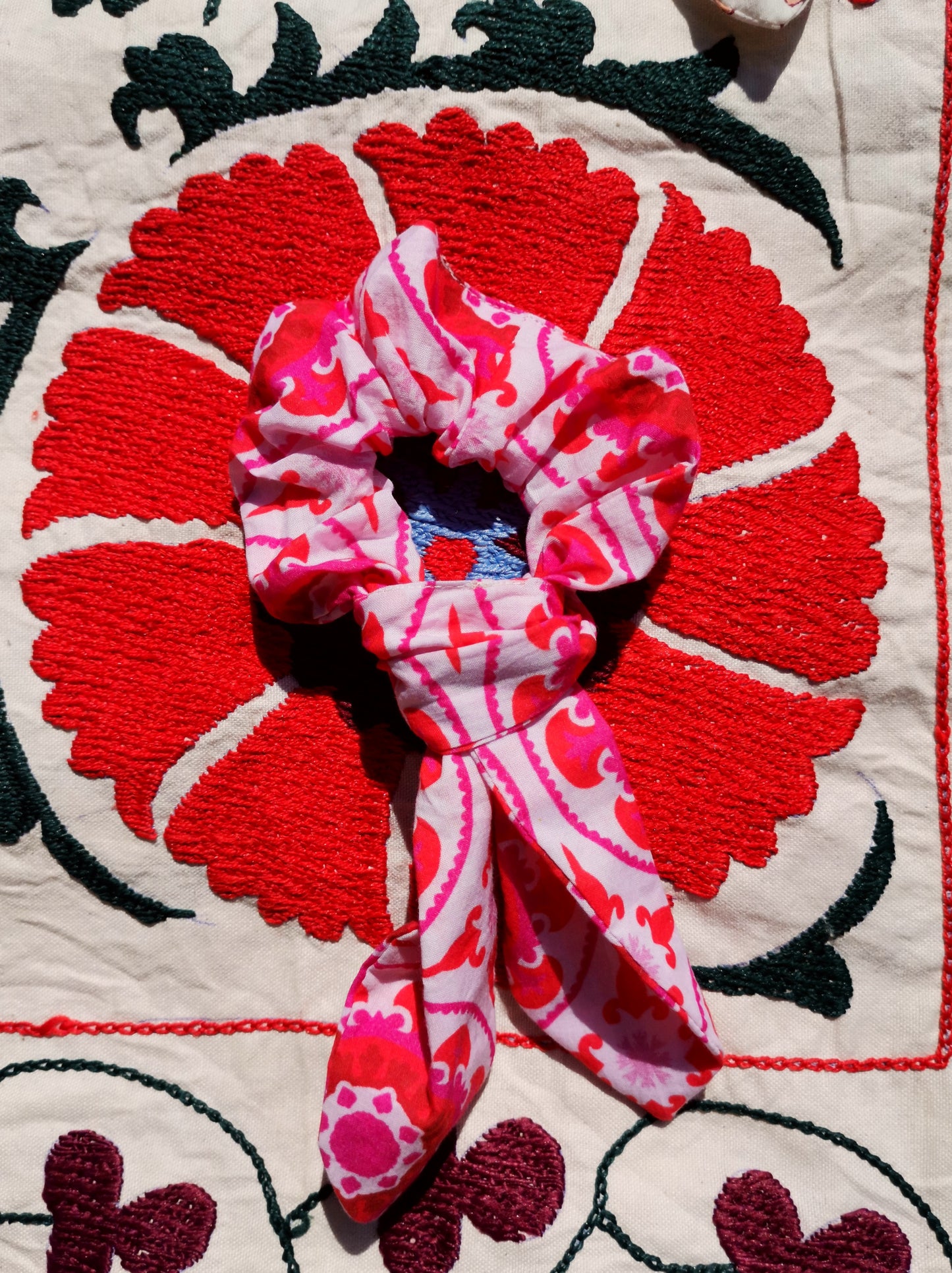 Nixie Pink Scrunchie Set