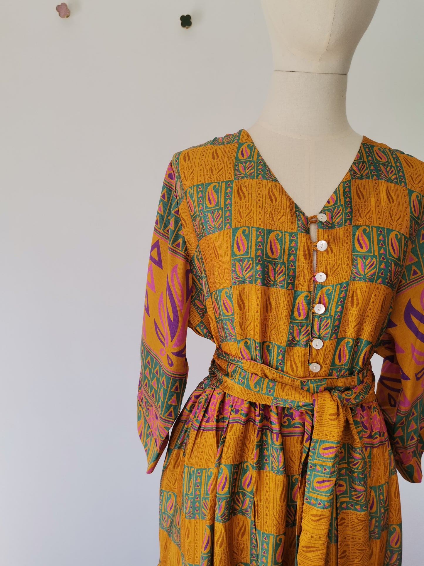 Prairie V-neck Silk Dress L - 033