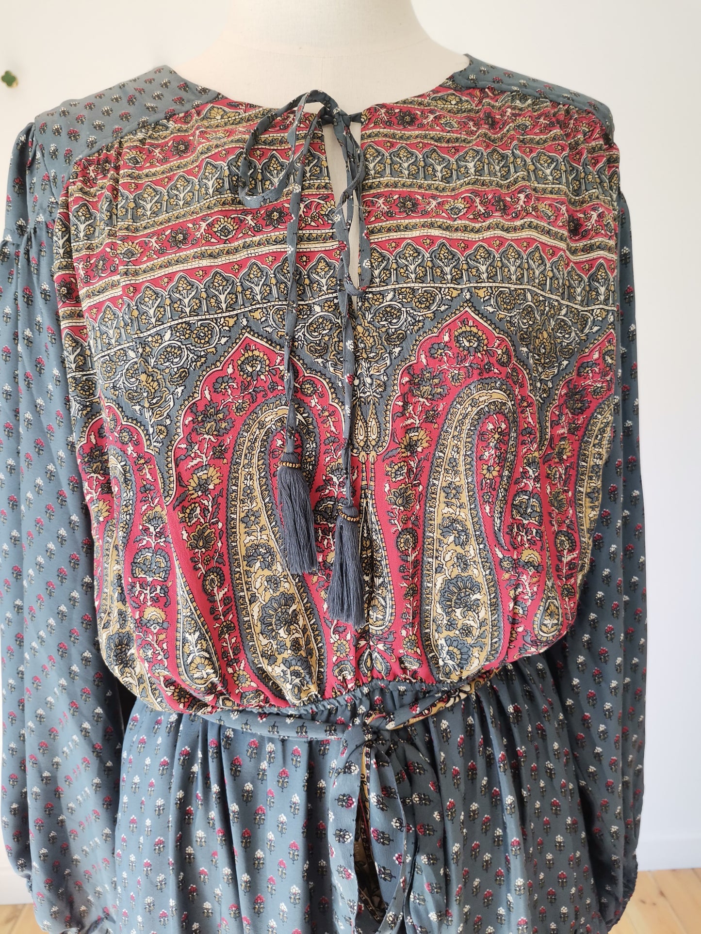 Lola Silk Dress M - 004