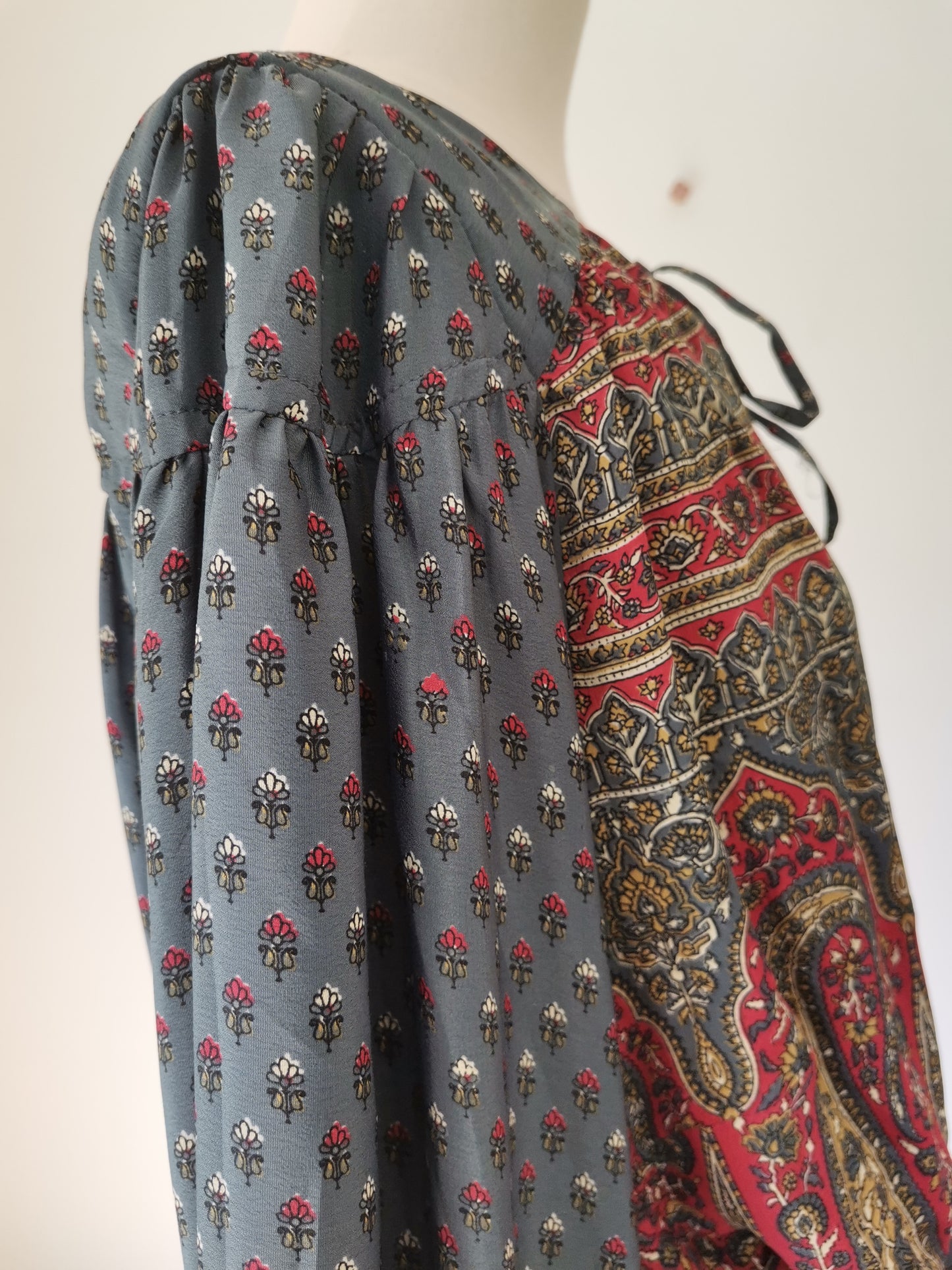 Lola Silk Dress M - 004