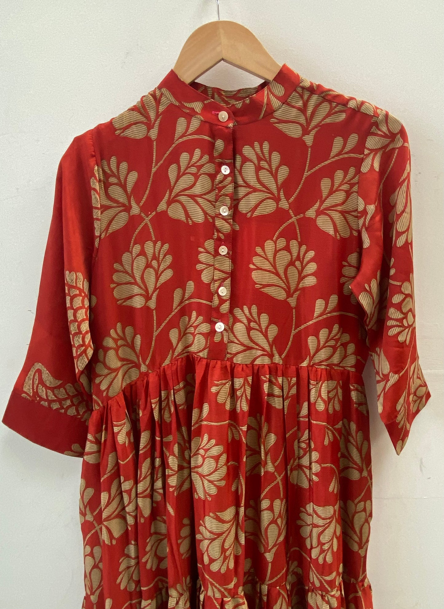Prairie Round Neck Silk Dress S  - 020