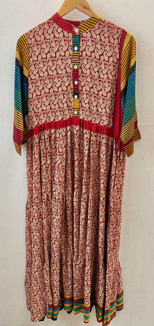Prairie Round Neck Silk Dress M - 001