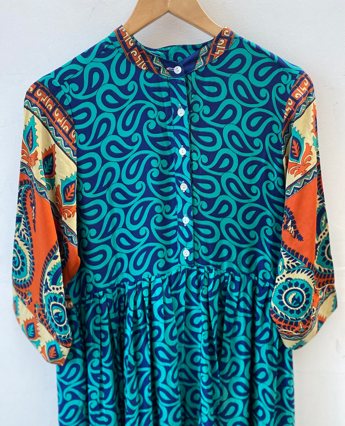 Prairie Round Neck Silk Dress L - 001