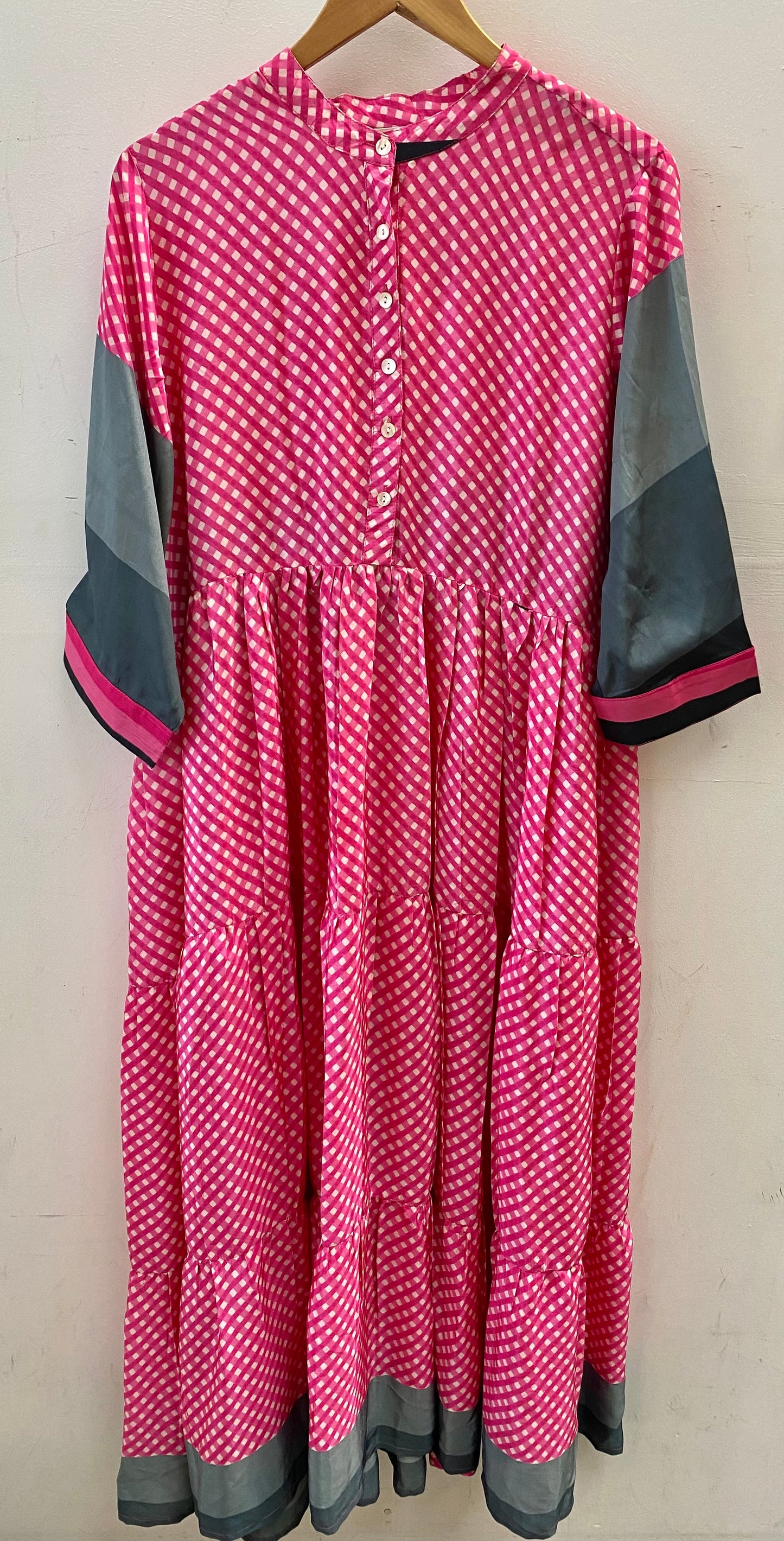 Prairie Round Neck Silk Dress 2XL - 001