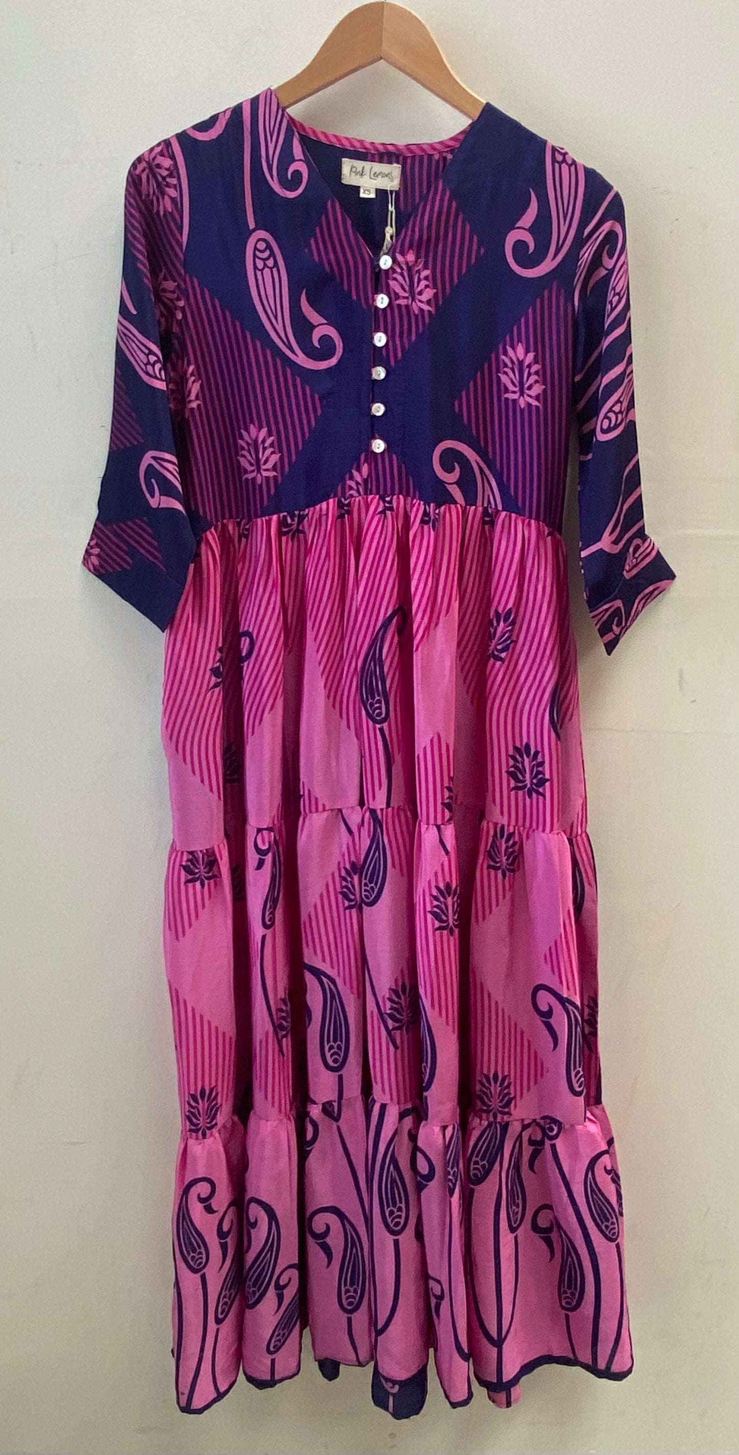 Prairie V-neck Silk Dress XS - 008