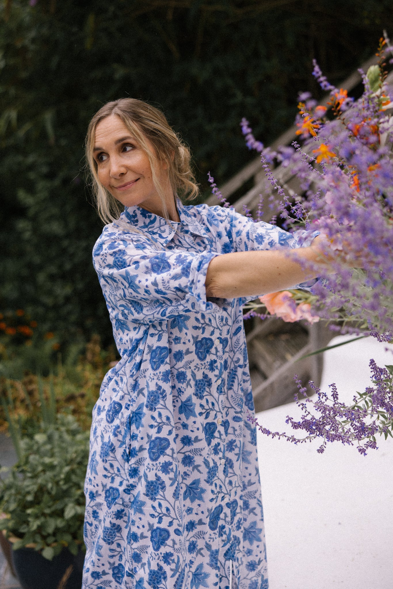 Chloe Shirt Dress - Blue Floral