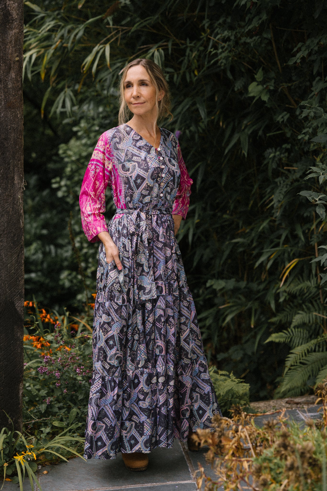 Prairie V-neck Silk Dress M - 005