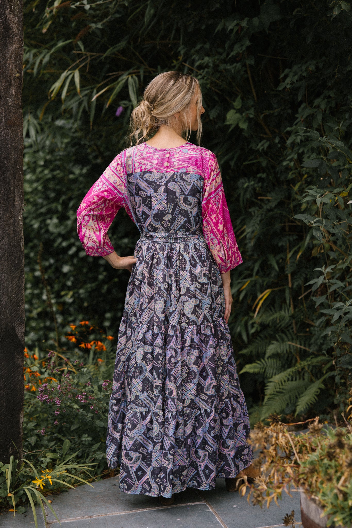 Prairie V-neck Silk Dress M - 005