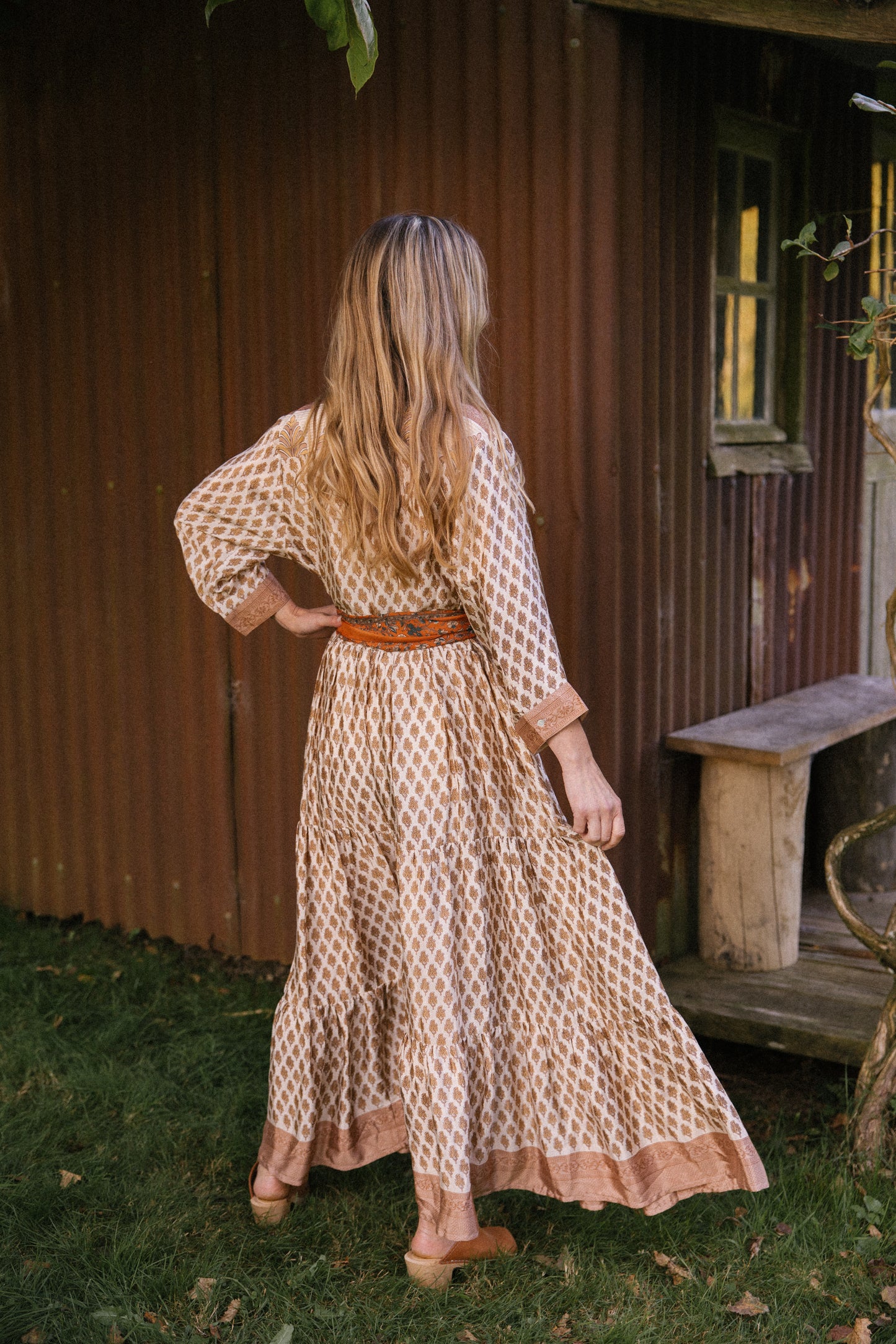 Prairie Round Neck Silk Dress 298 - XL