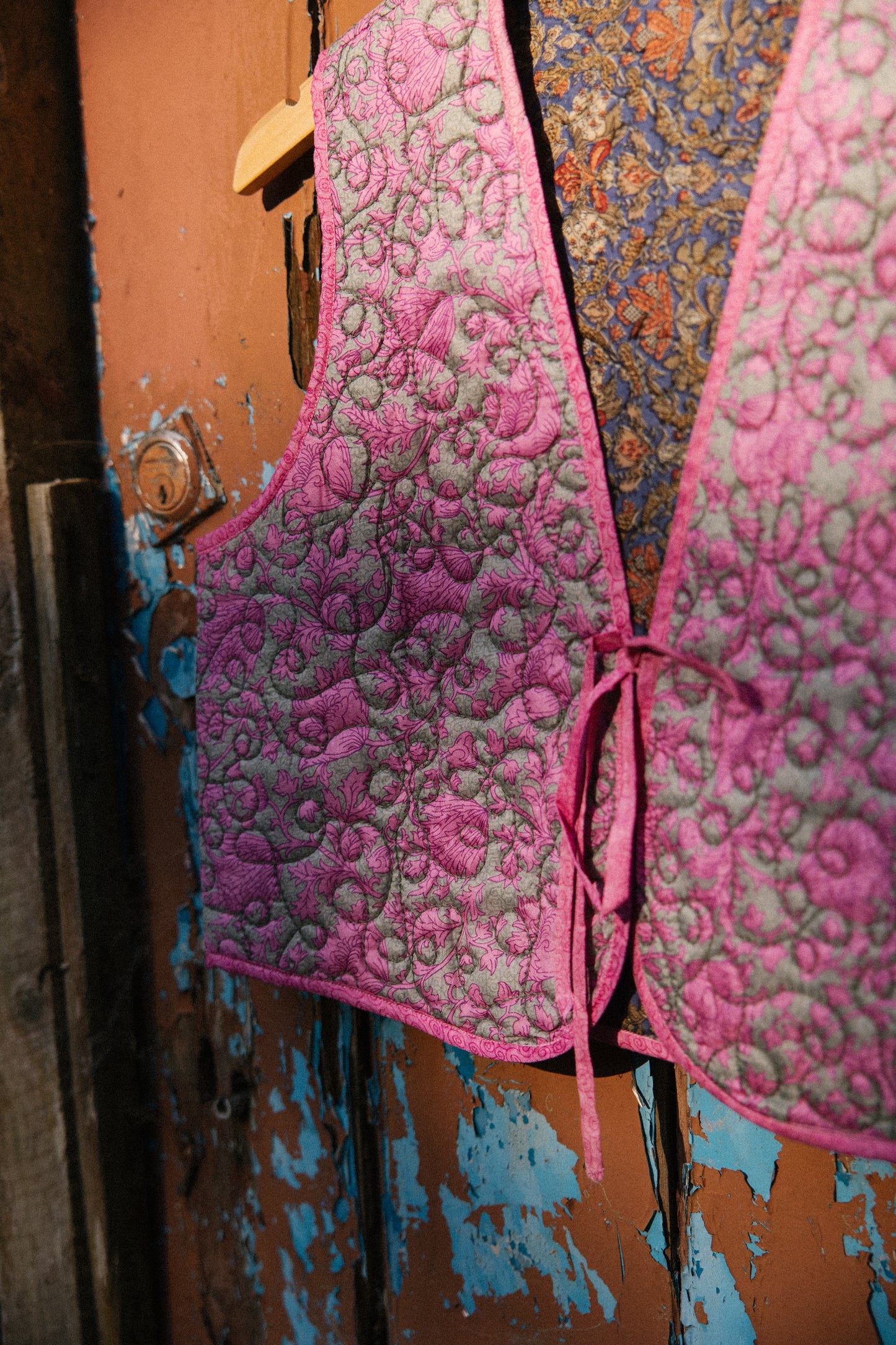 Melissa Silk Reversible Waistcoat L - 075