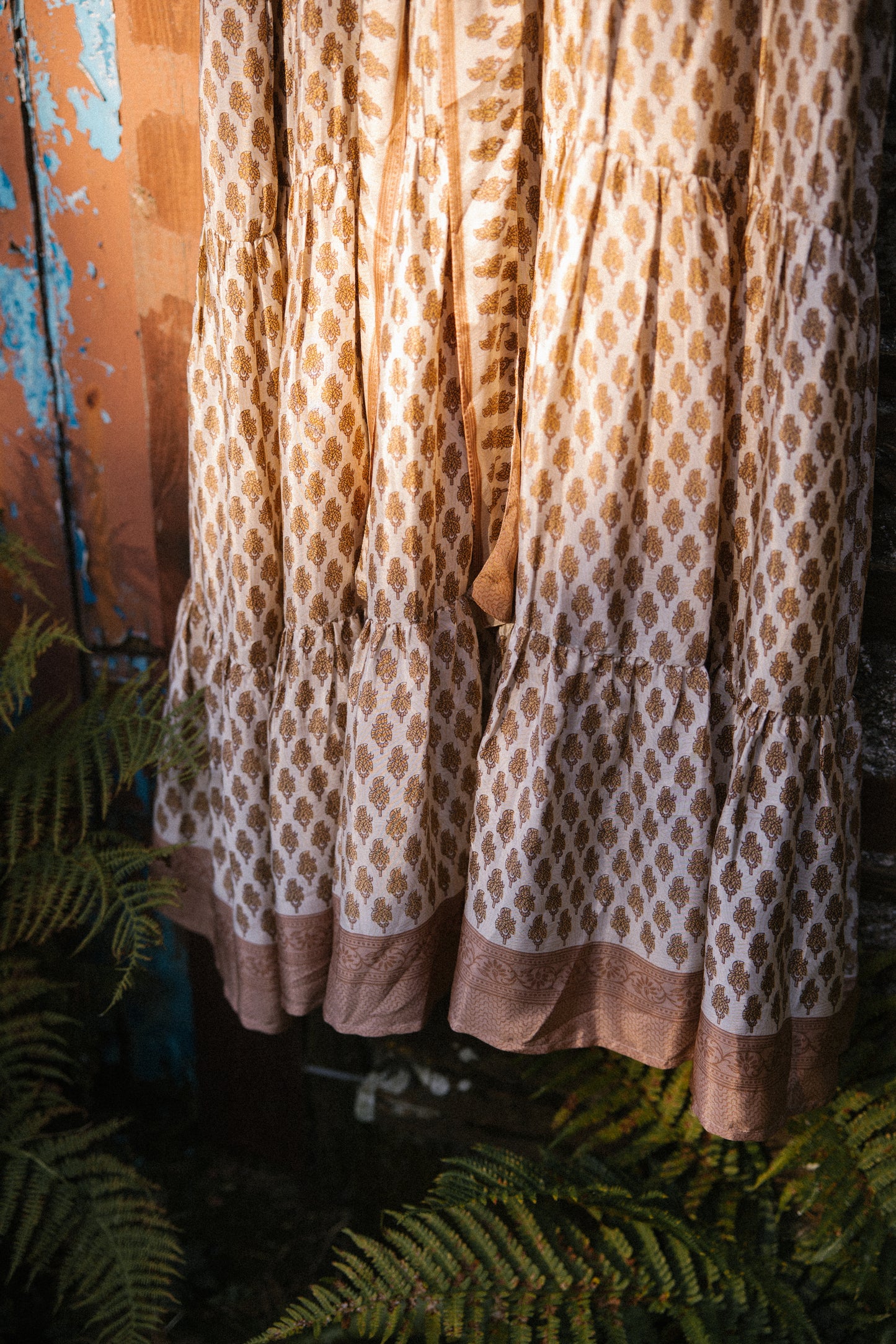 Prairie Round Neck Silk Dress 298 - XL