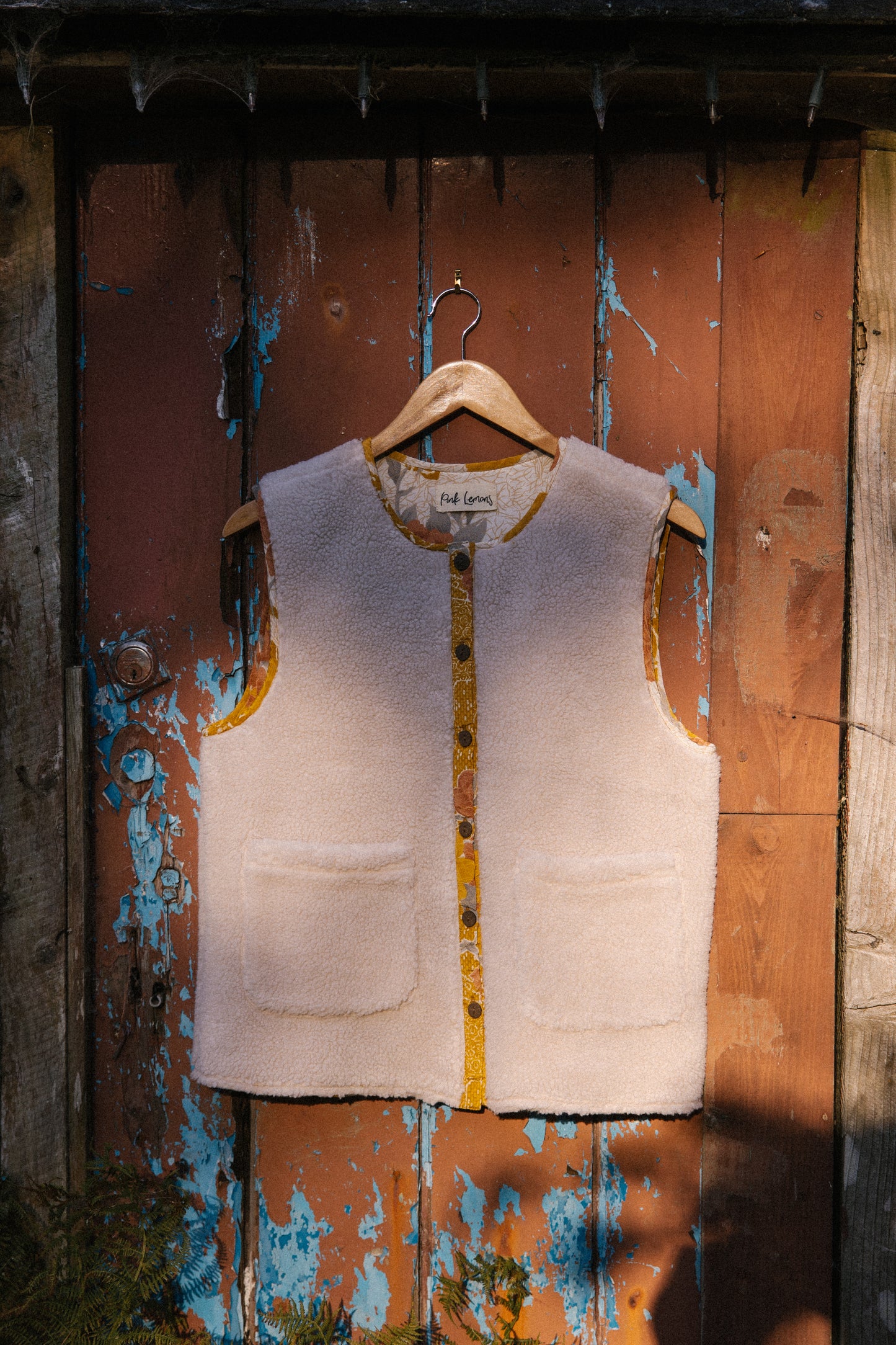 Grace Gilet - Silk 028