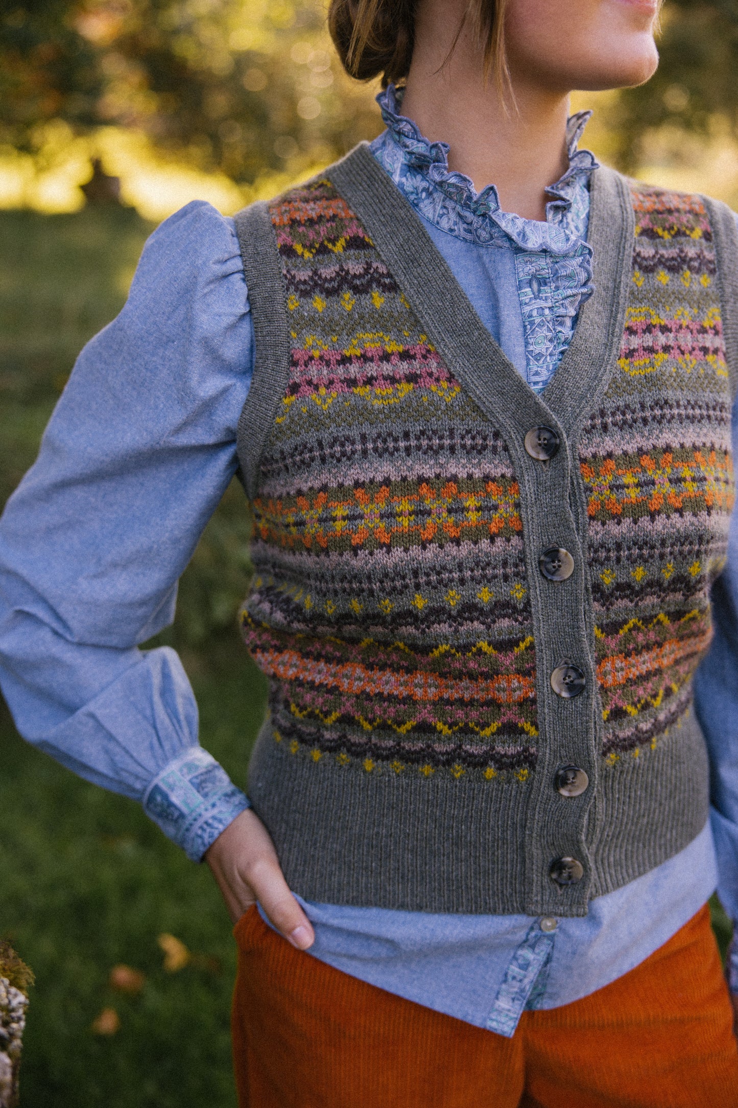 Kinross Waistcoat in Agate