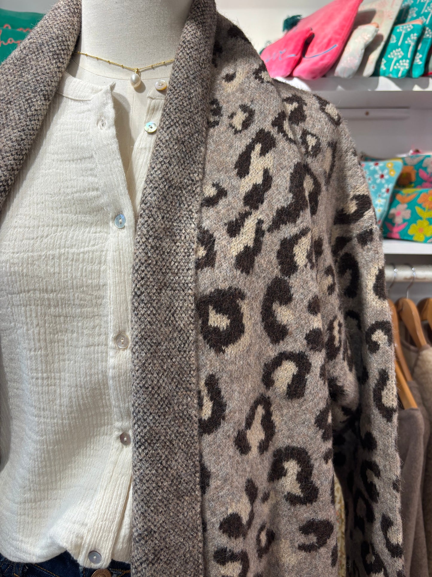 Soft Tweed Roll Collar Coatigan - Leopard Jacquard