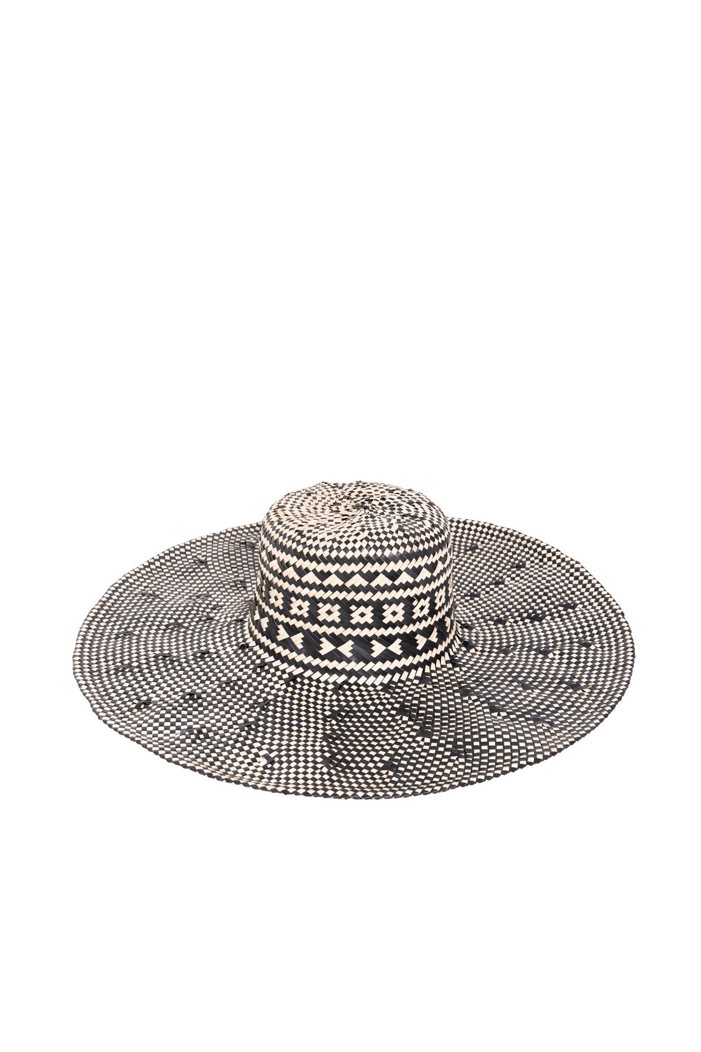 Raffia Sombrero Wide Brim Hat in Black