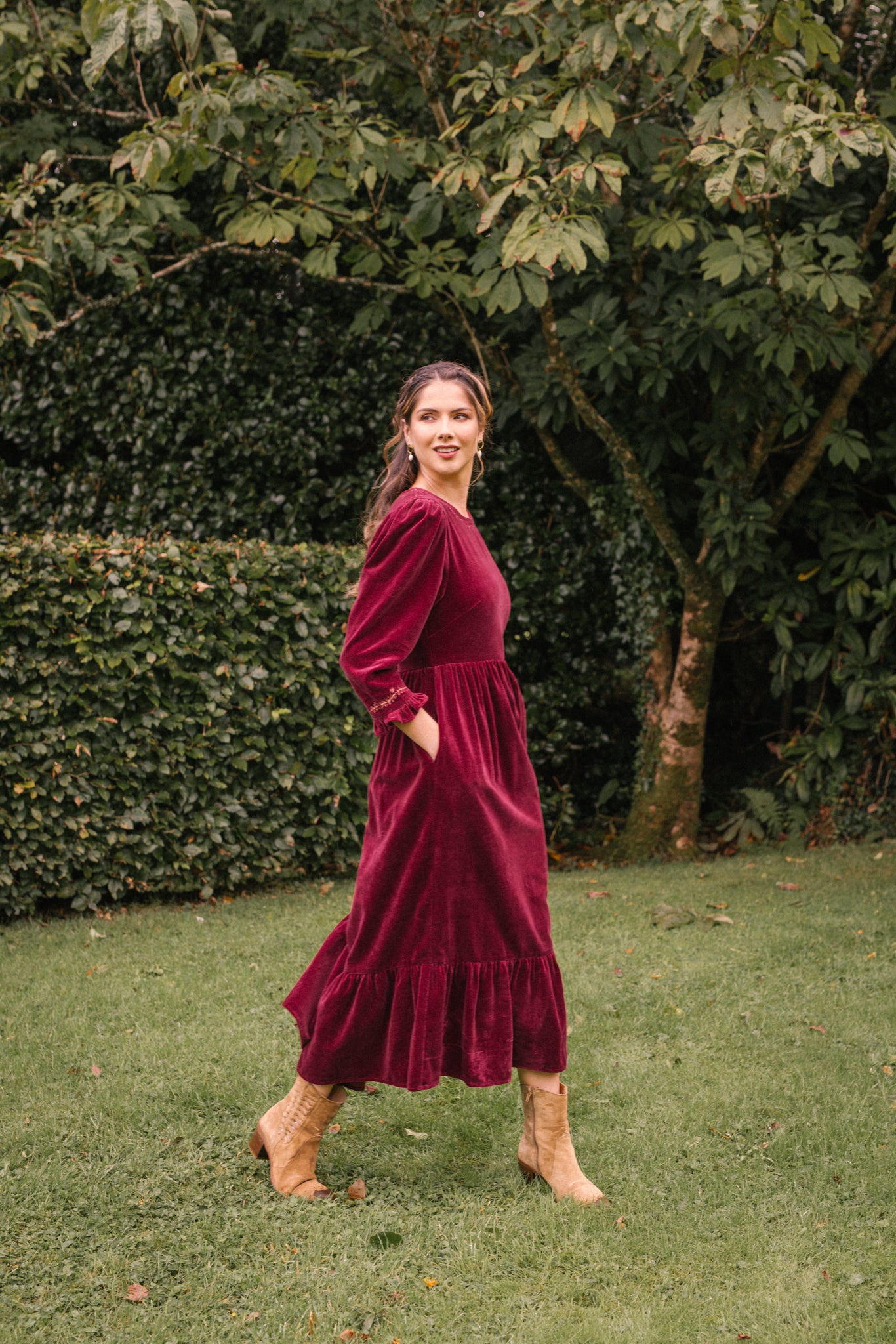 Aurora Velvet Dress in Burgundy