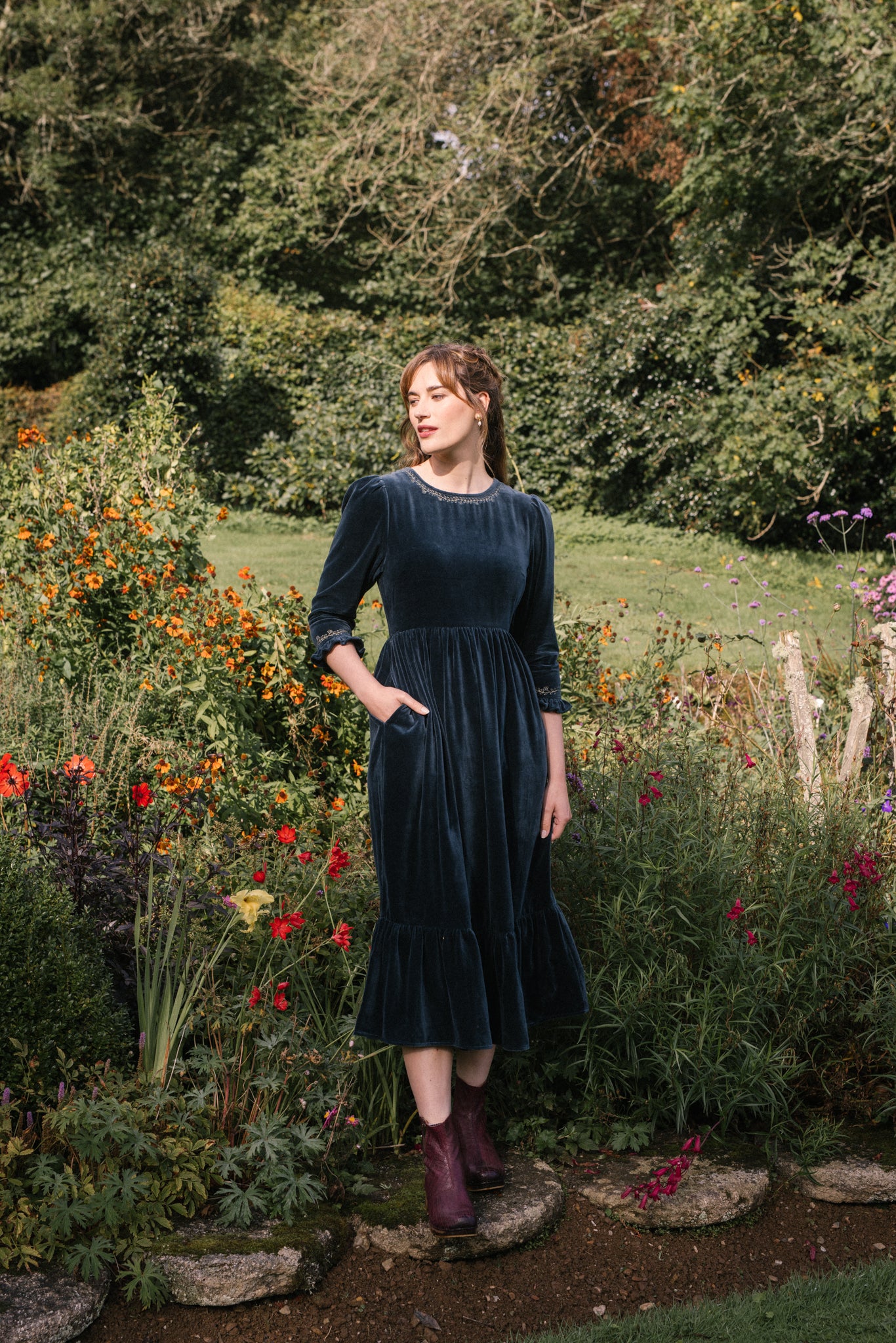 Aurora Velvet Dress in Marine Blue