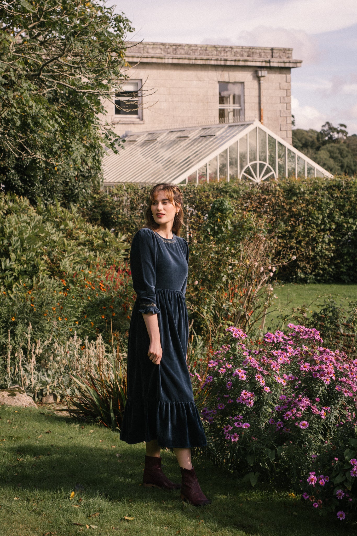Aurora Velvet Dress in Marine Blue