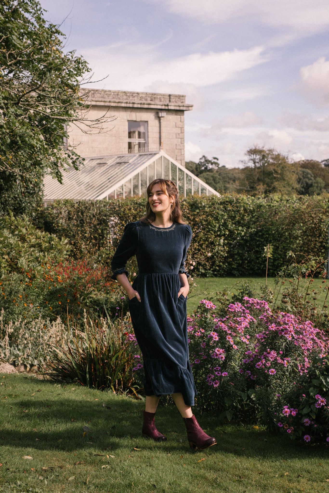 Aurora Velvet Dress in Marine Blue