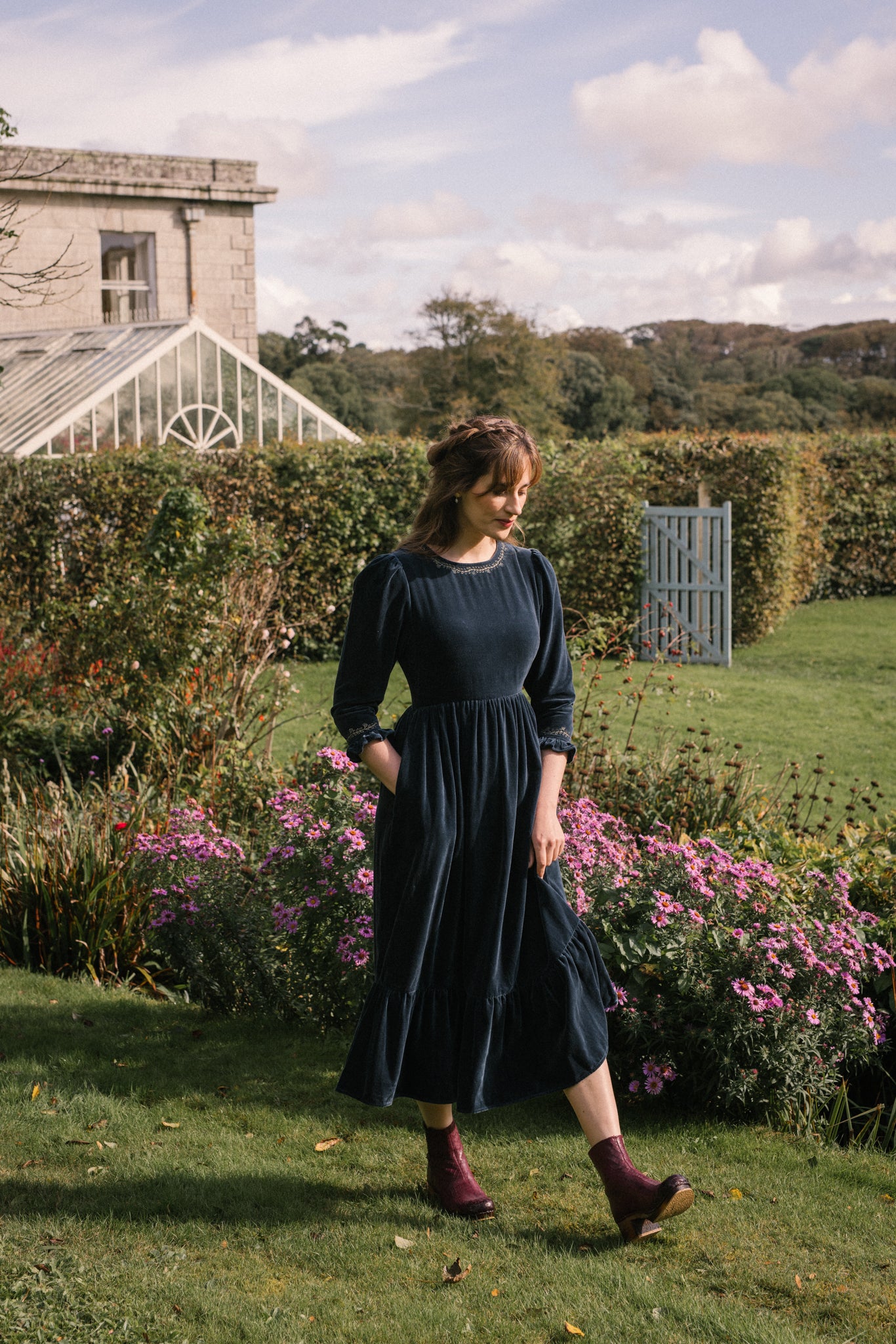 Aurora Velvet Dress in Marine Blue