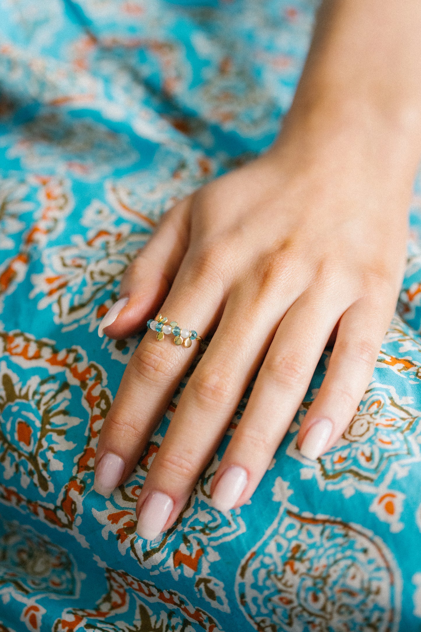 Spinning Ring in Gold & Aqua Chalcedony