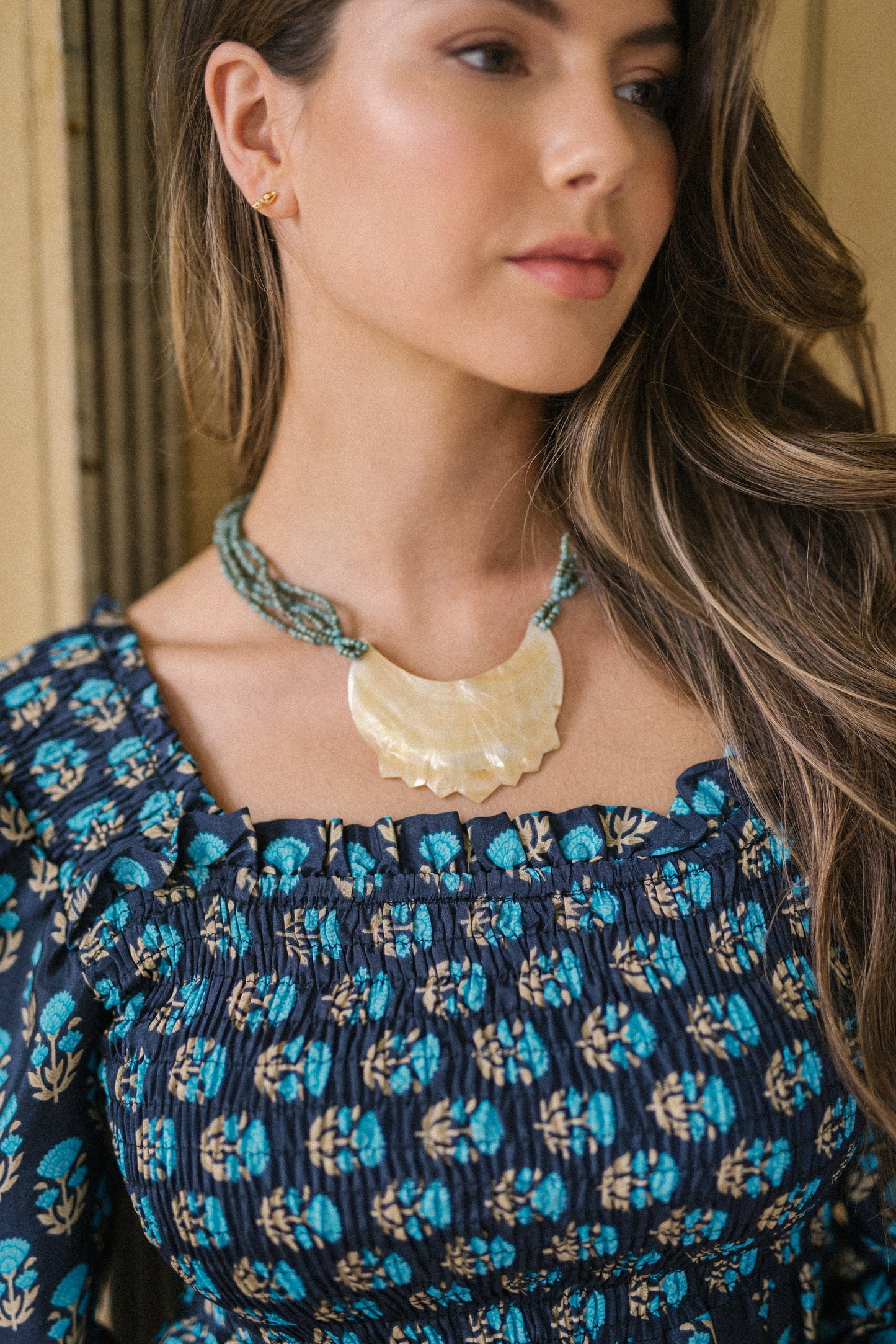 Bead Necklace with Shell Pendant - Green (NCK 021)