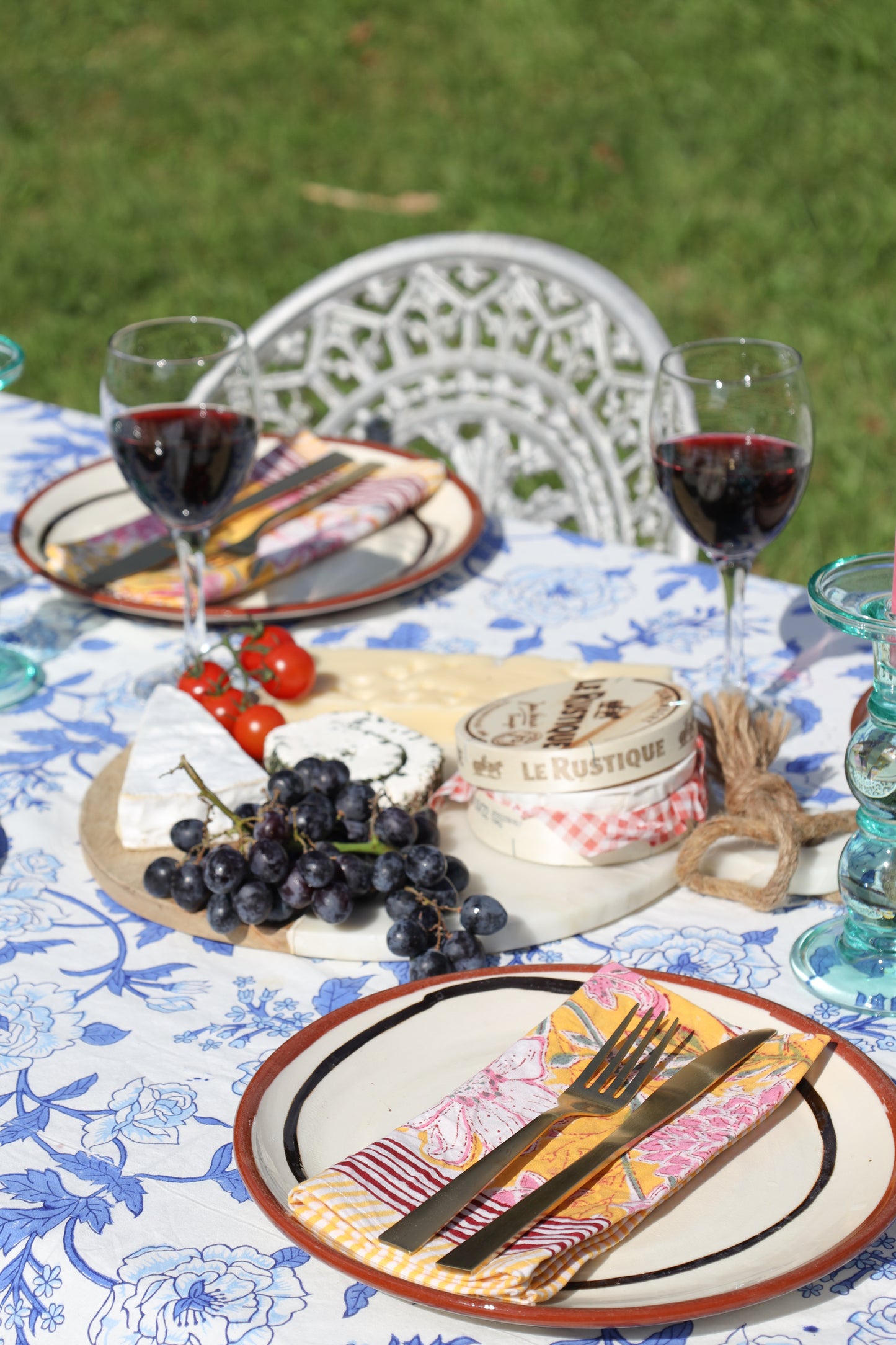 Table Cloth in Blue Floral Retro