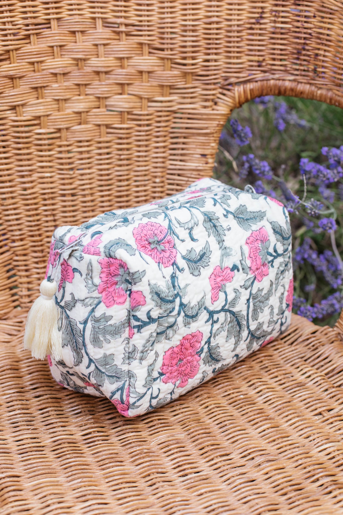 Jasmine Washbag in Vintage Pink
