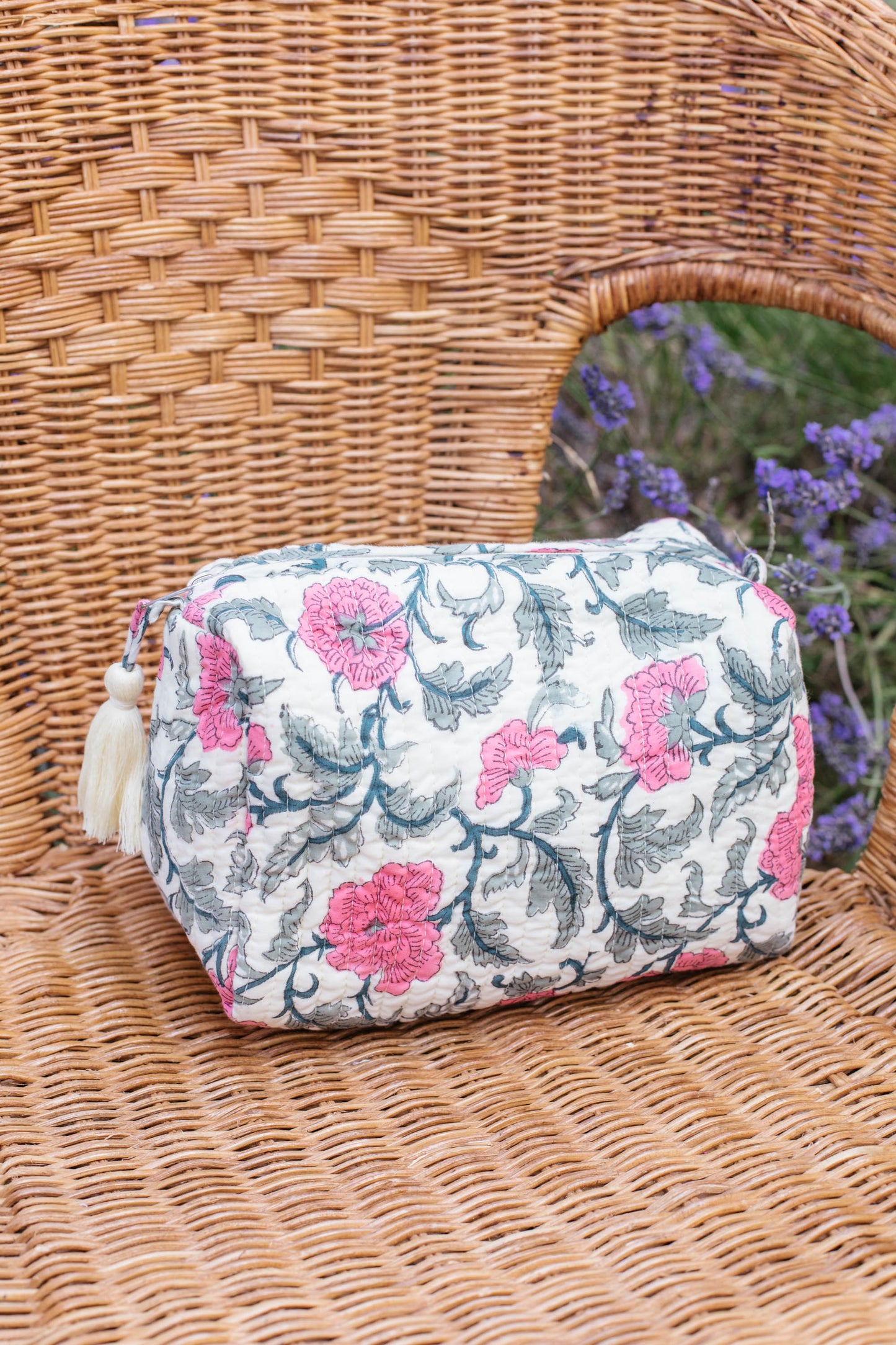 Jasmine Washbag in Vintage Pink