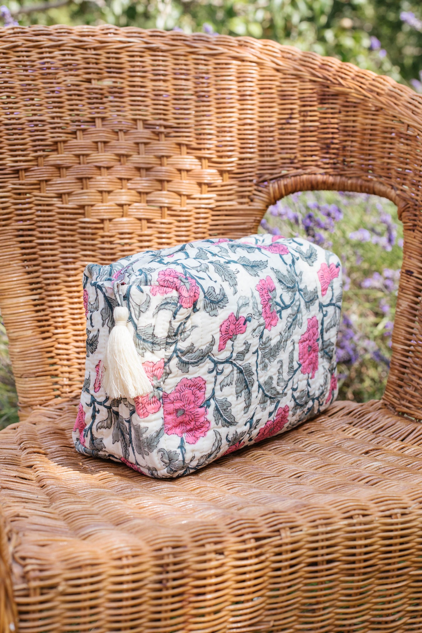 Jasmine Washbag in Vintage Pink