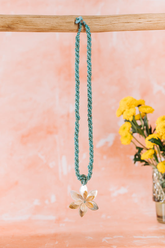 Bead Necklace with Shell Flower Pendant - Turquoise (NCK 022)