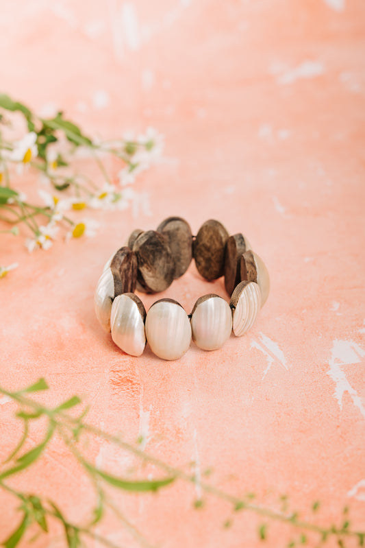 Shell & Coconut Bracelet - White (BCBRB 039)