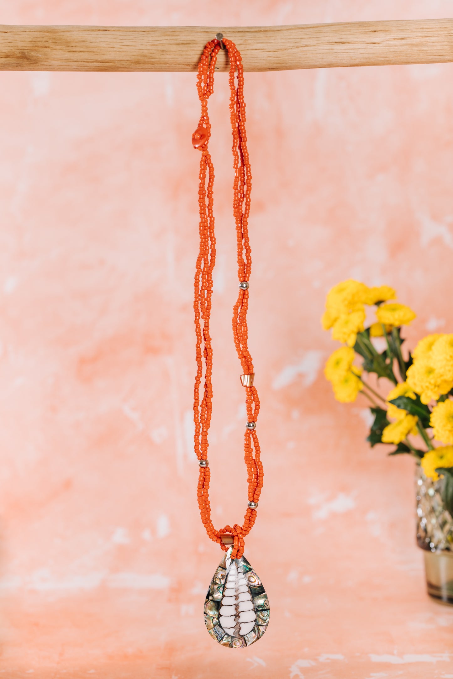 Shell Necklace with Pendant - Red (NCK 010)
