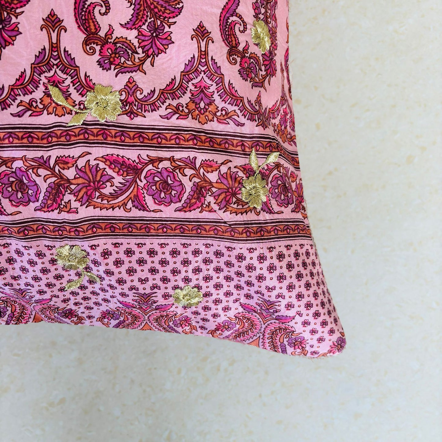 Sundar Embroidery Silk Cushion- 035