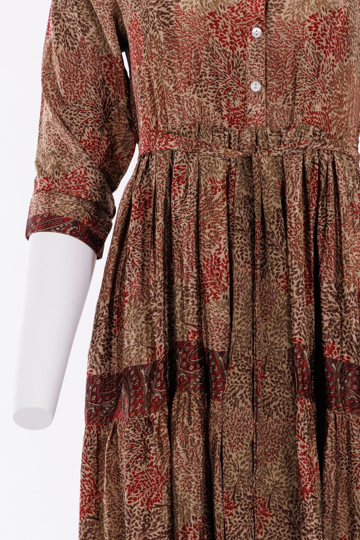 Prairie Round Neck Silk Dress Beige/Red Leafy Print 019
