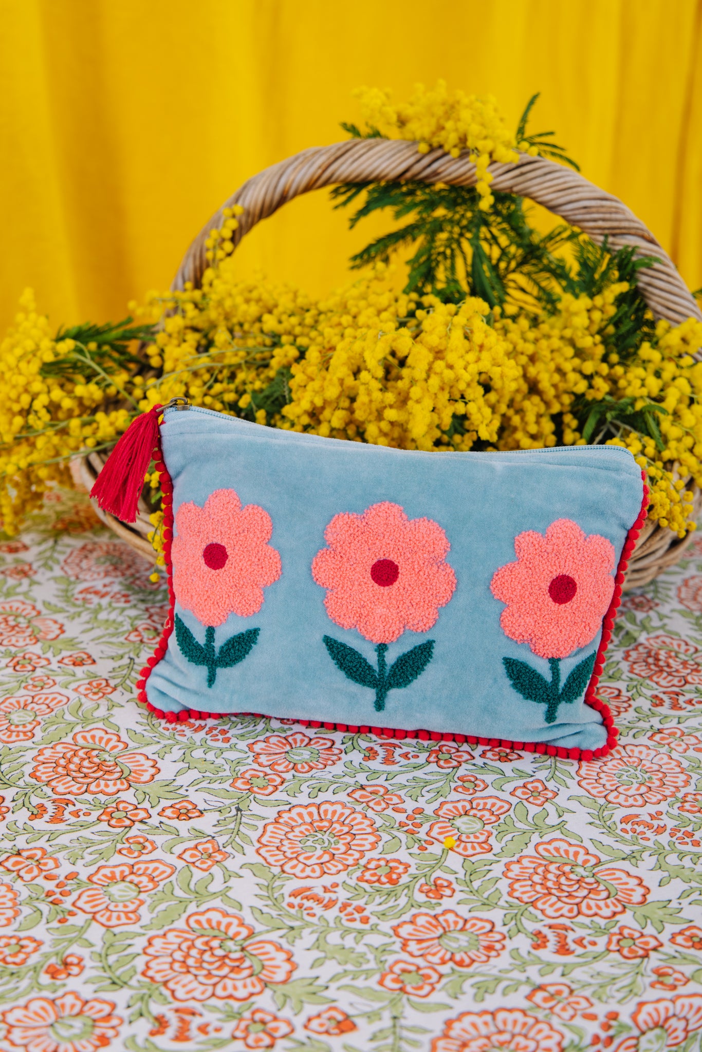 Velvet Triple Flower Pouch in Pink & Aqua