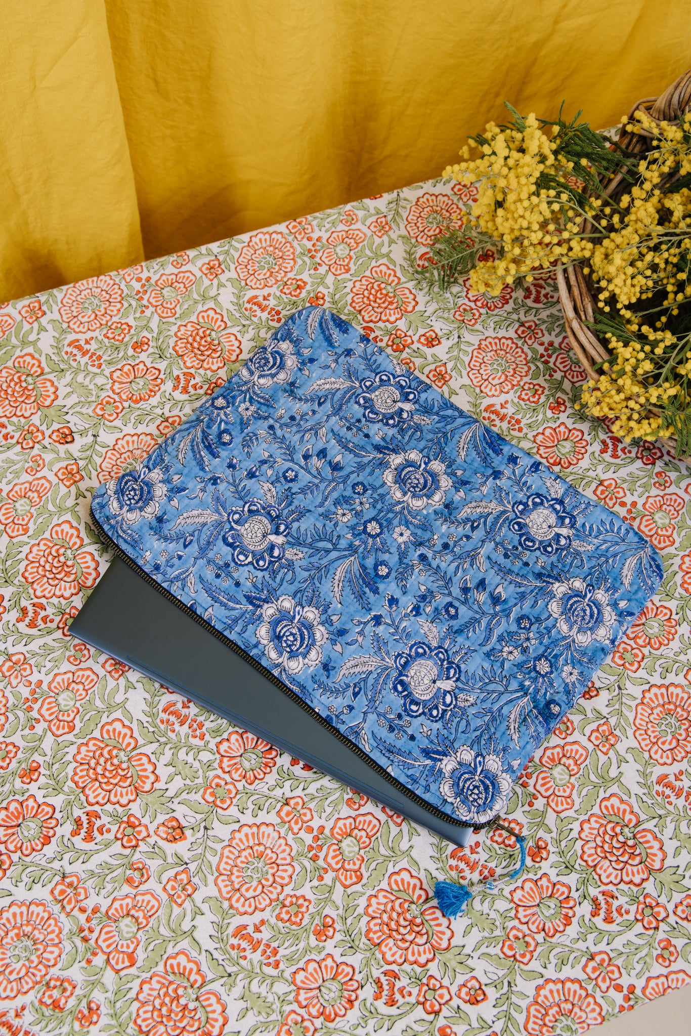 Laptop/iPad Case - Blue Floral