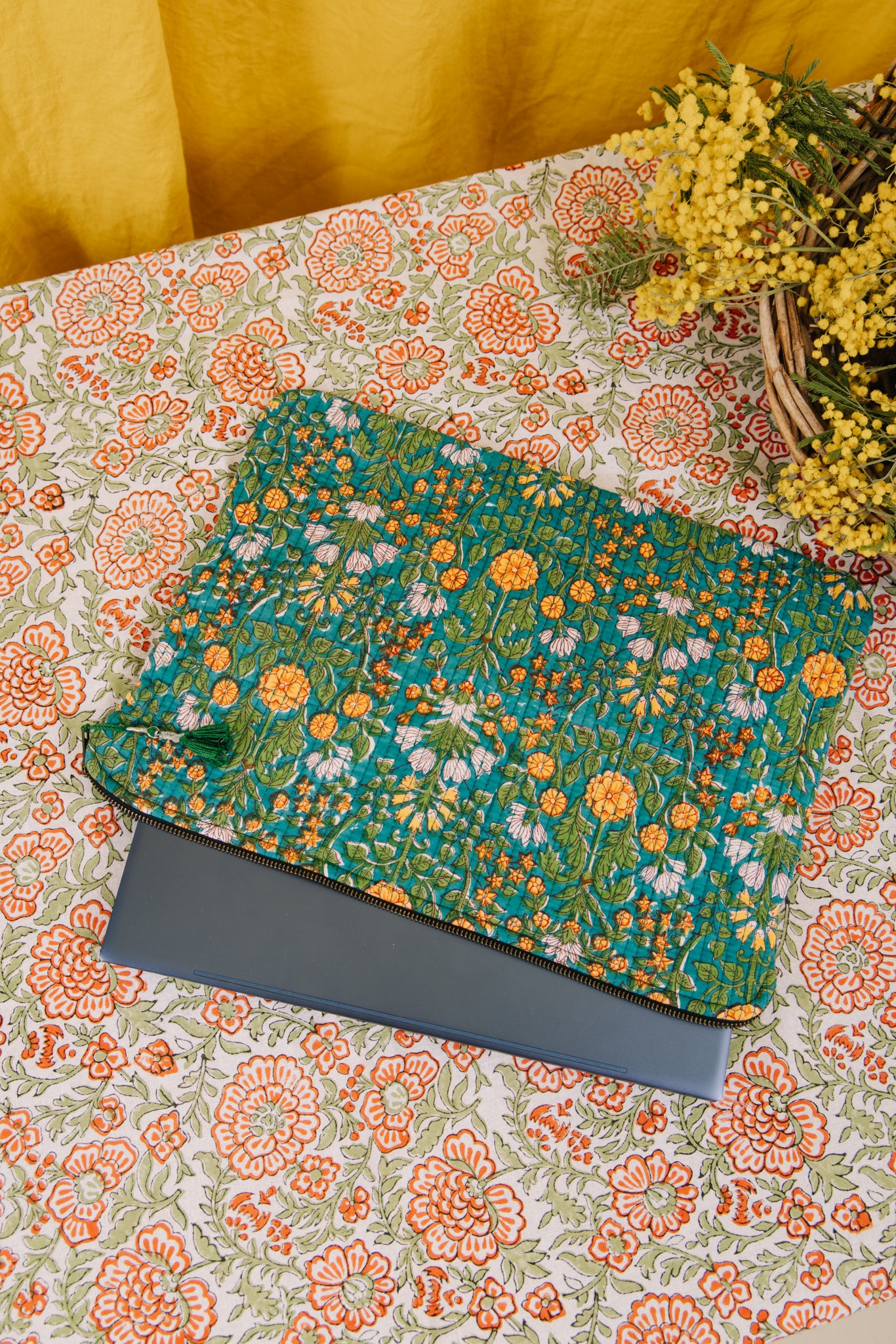 Laptop/iPad Case - Pretty Garden