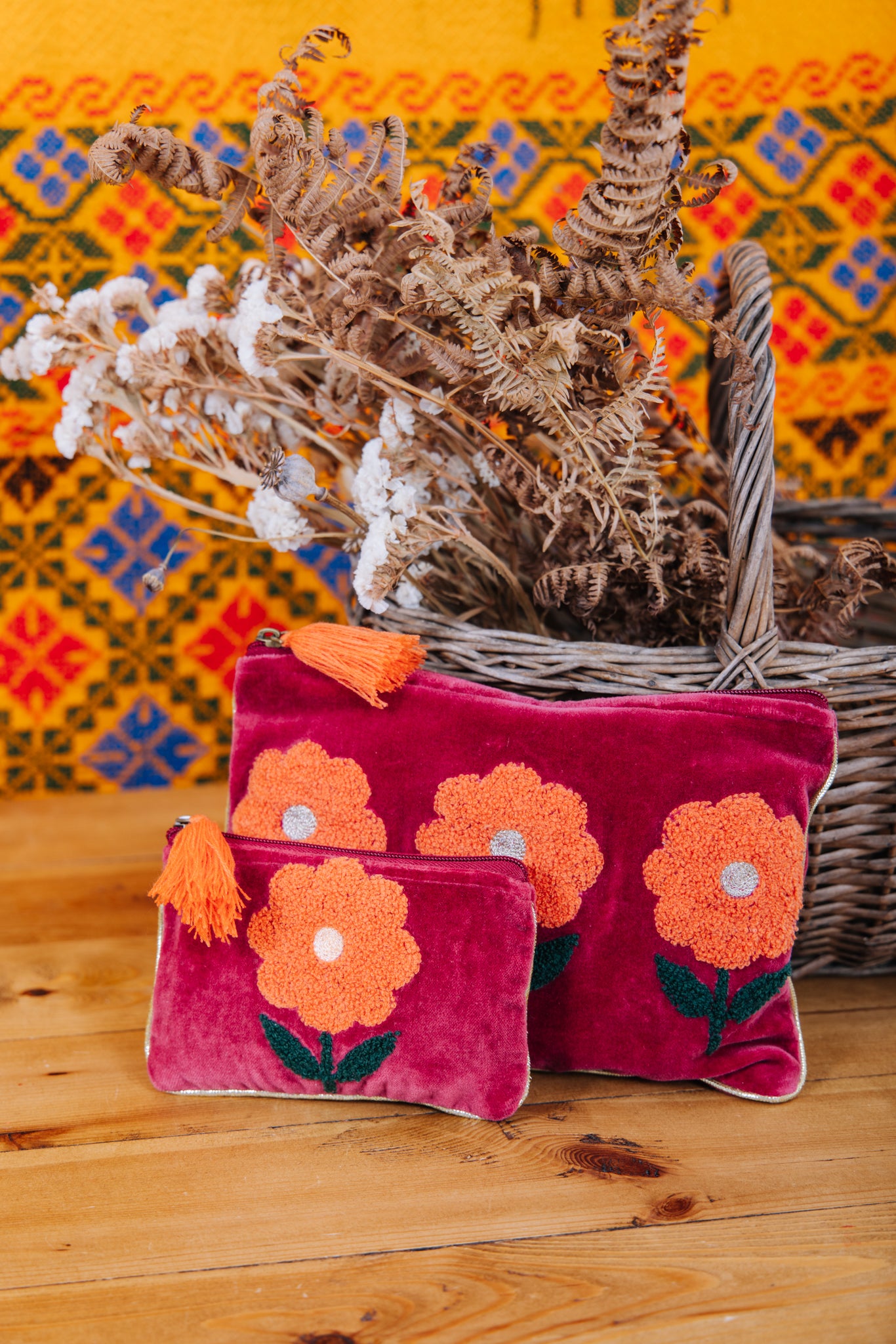 Velvet Single Flower Pouch in Burgundy